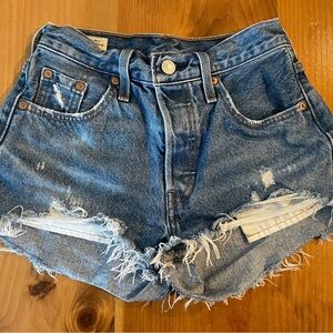 Levi's Women's 501 Cut Off Jean Shorts Size 23